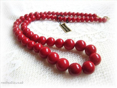 Red Lucite Beads Bracelet